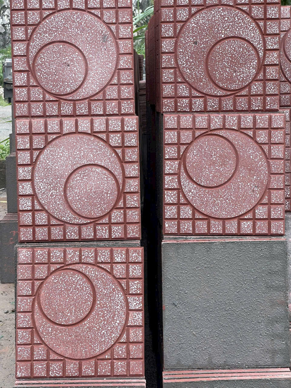 Gạch Terrazzo bóng lồng màu đỏ - Gạch Bắc Việt - Công Ty Cổ Phần Tư Vấn Và Xây Dựng Hạ Tầng Kỹ Thuật Bắc Việt